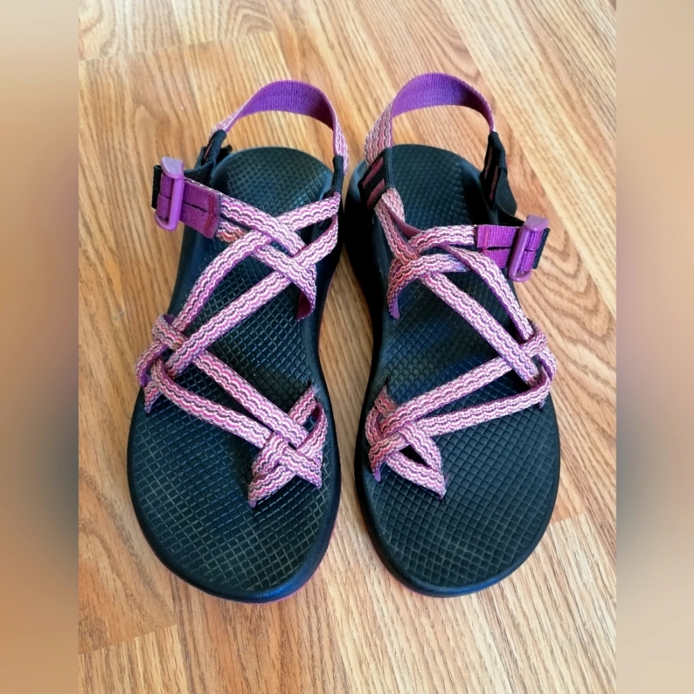 Chaco Hiking Sandals Tidal Wave size 8